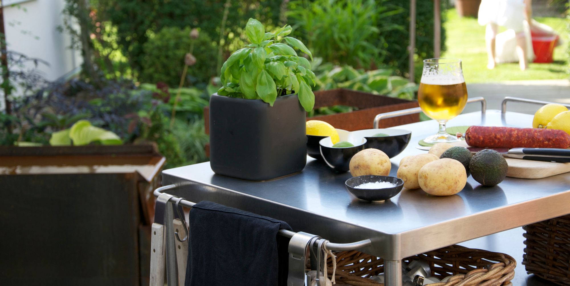 Outdoor Kitchen