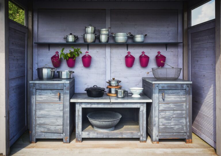 Outdoor Kitchen